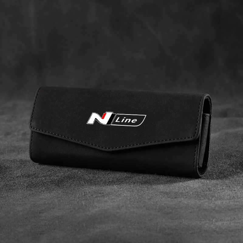 N Line-Black