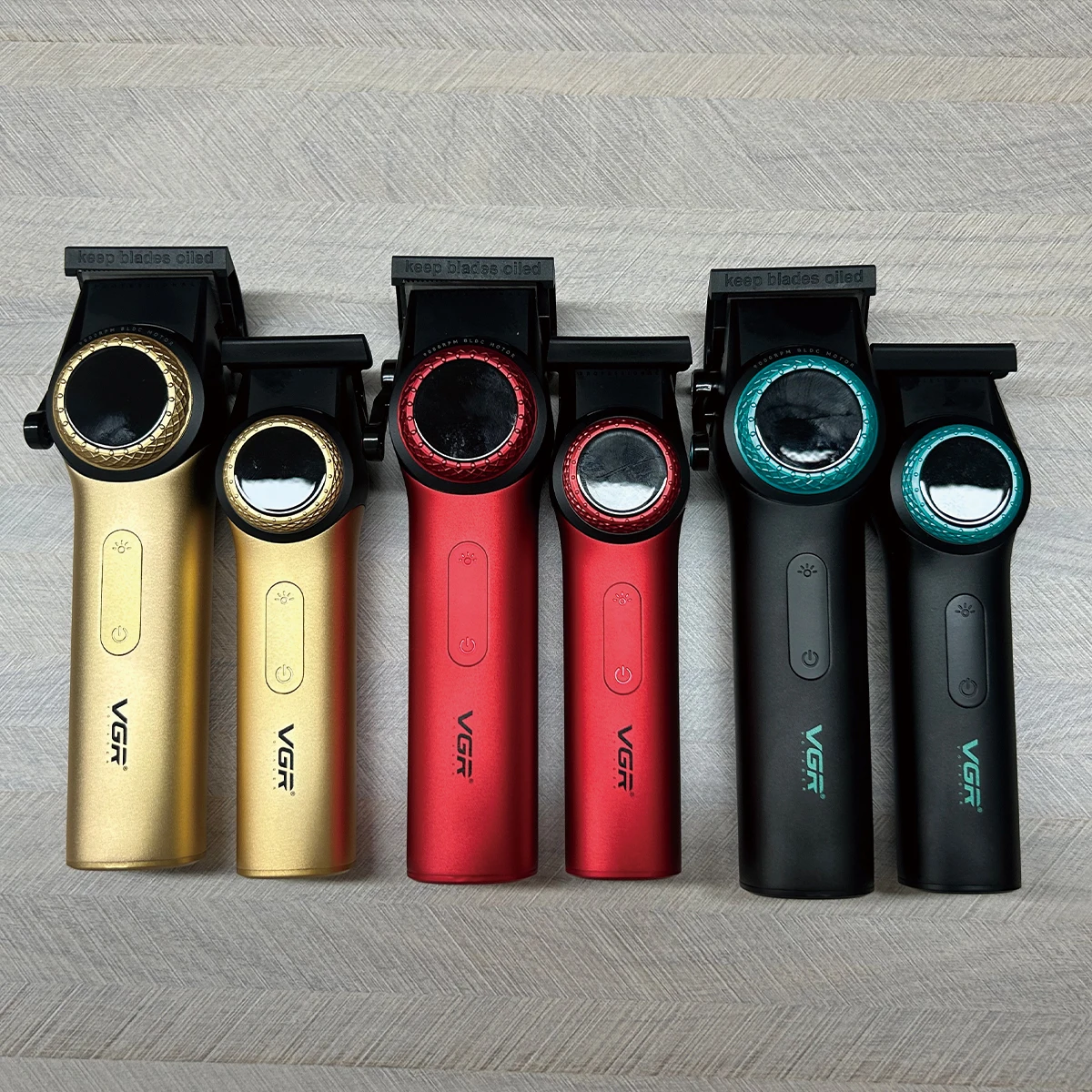 VGR 001 977 nouvel ensemble de coupe de cheveux tondeuse à cheveux pour hommes haut de gamme affichage numérique intelligent poussoir électrique sculpture et blanchiment