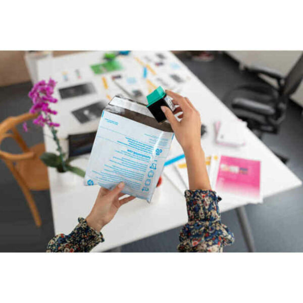 0192545866354_S5579641_P01